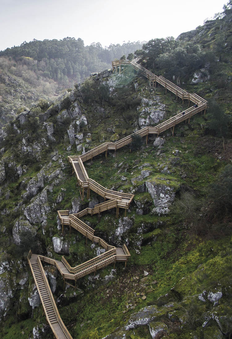 ALLWAYS CREDIT THE PICTURE WHEN PUBLISHED